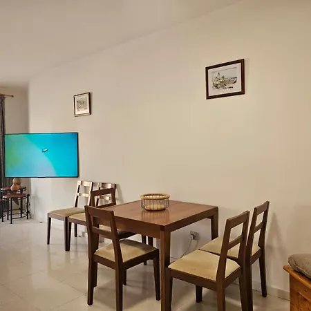 Apartman Opp 2 Bedroom 2 Bthrs Sea View Regina Gardens 1 Paphos