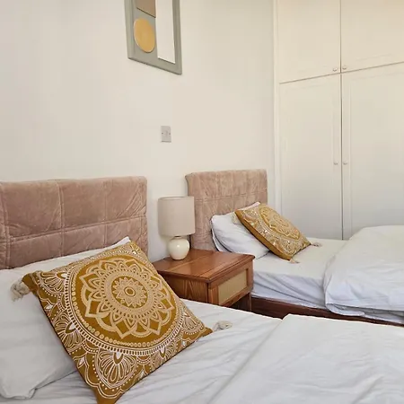 Opp 2 Bedroom 2 Bthrs Sea View Regina Gardens 1 Paphos